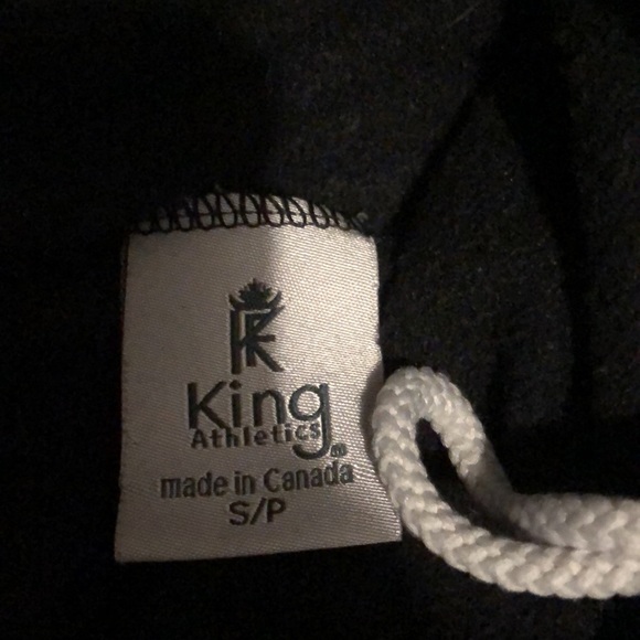 Small black jogger a little worn in but good material inside pants - Picture 2 of 2